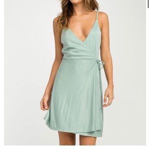 RVCA Kelso wrap dress is light sage green, size L